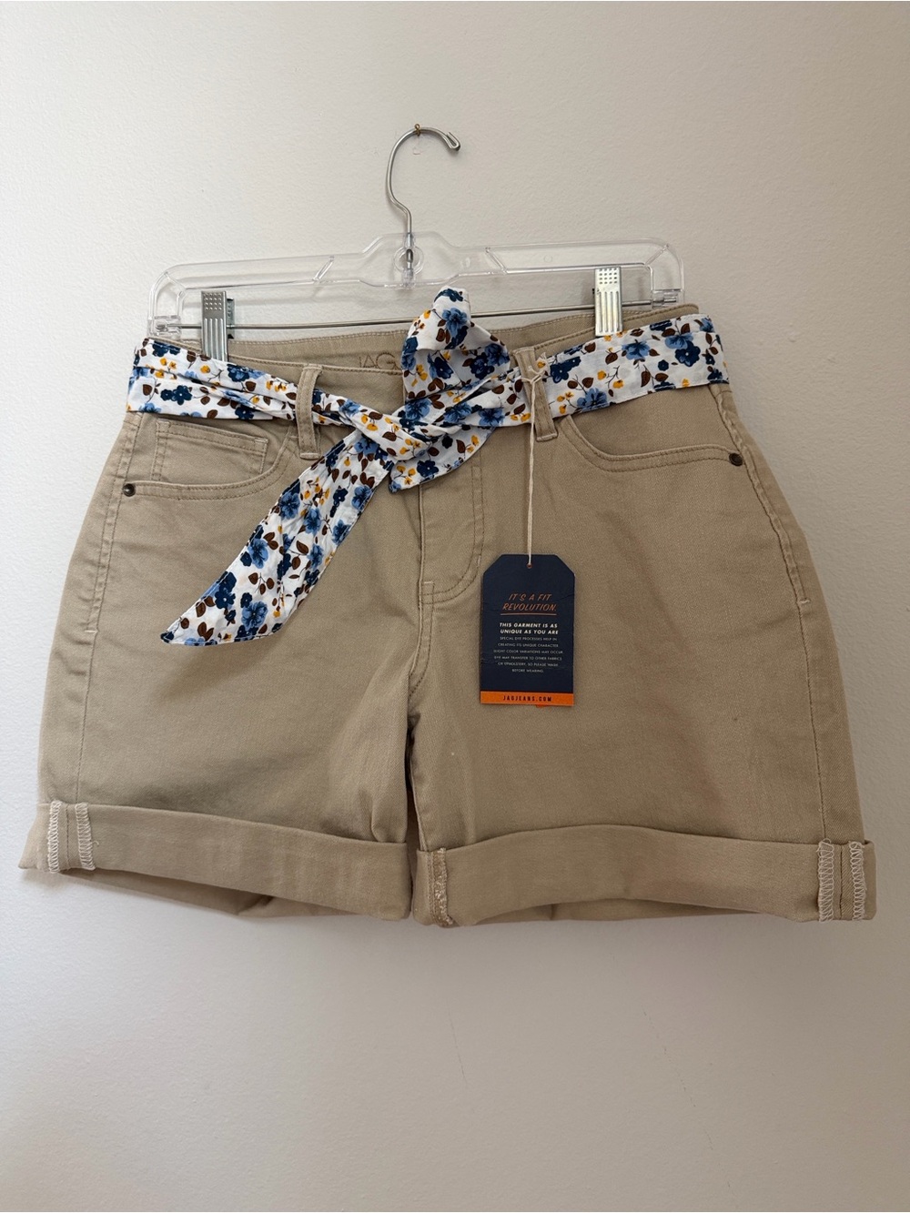 Jag Jeans Khaki Rolled-Hem Shorts with Floral Tie Belt